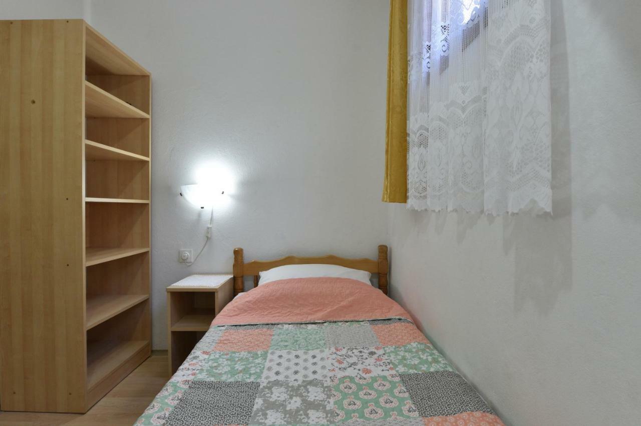 Apartmani Marko Gdinj Dış mekan fotoğraf